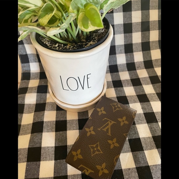 Louis Vuitton Cigarette Case❤️ - Picture 2 of 7